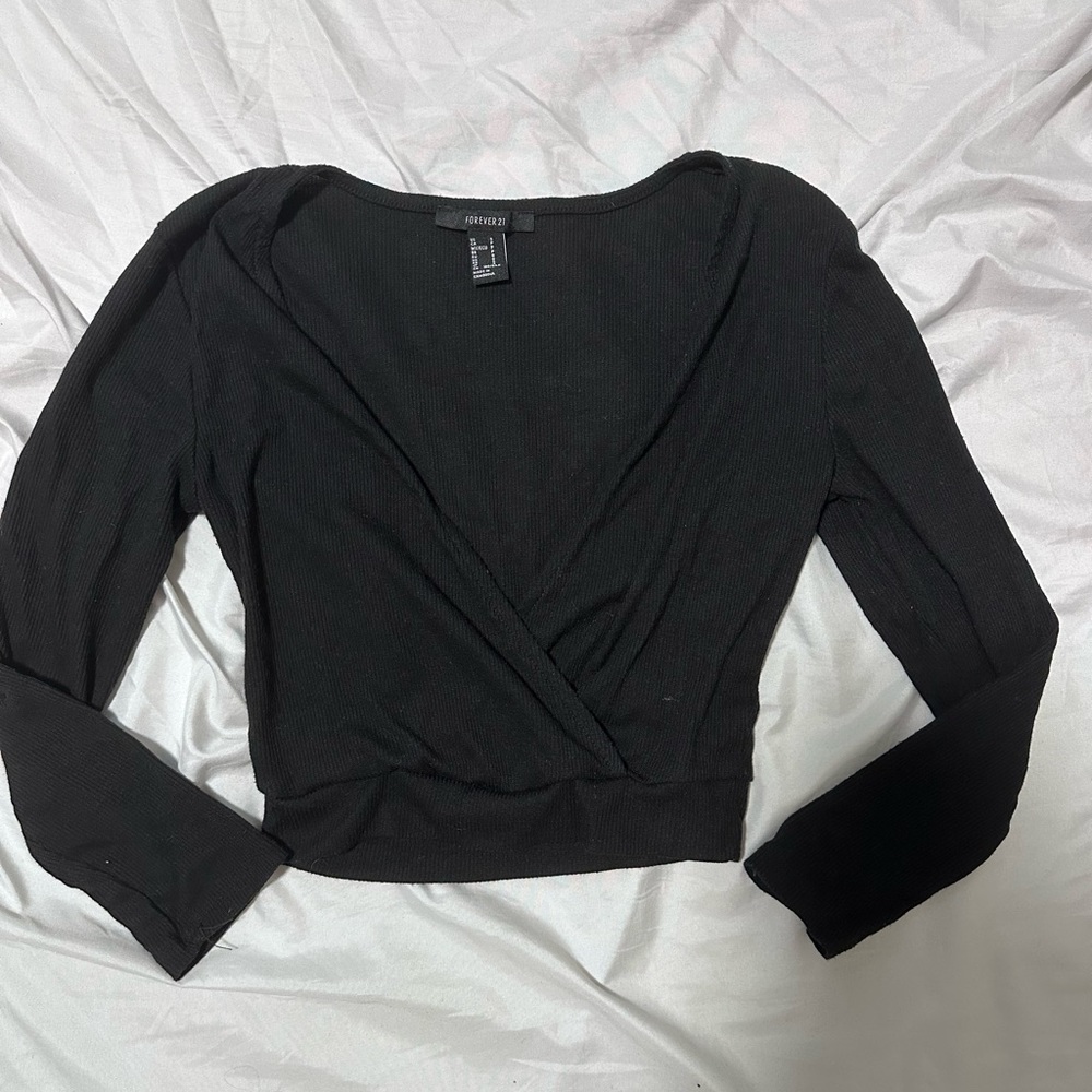 FOREVER 21 BLACK TOP